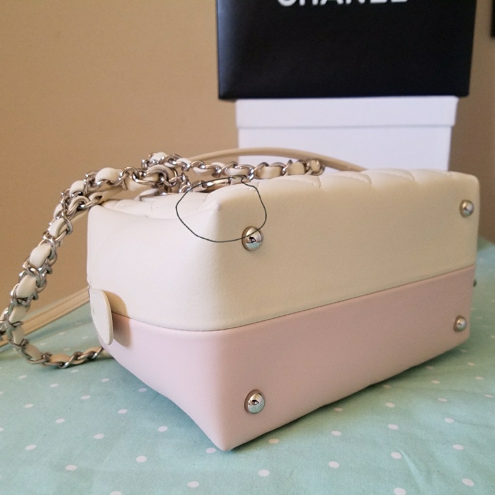 $3500 chanel bowling Bi color Bag limited - Picture 7 of 8